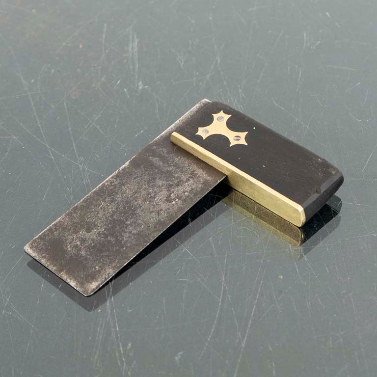 Item 2094045 - Image 1