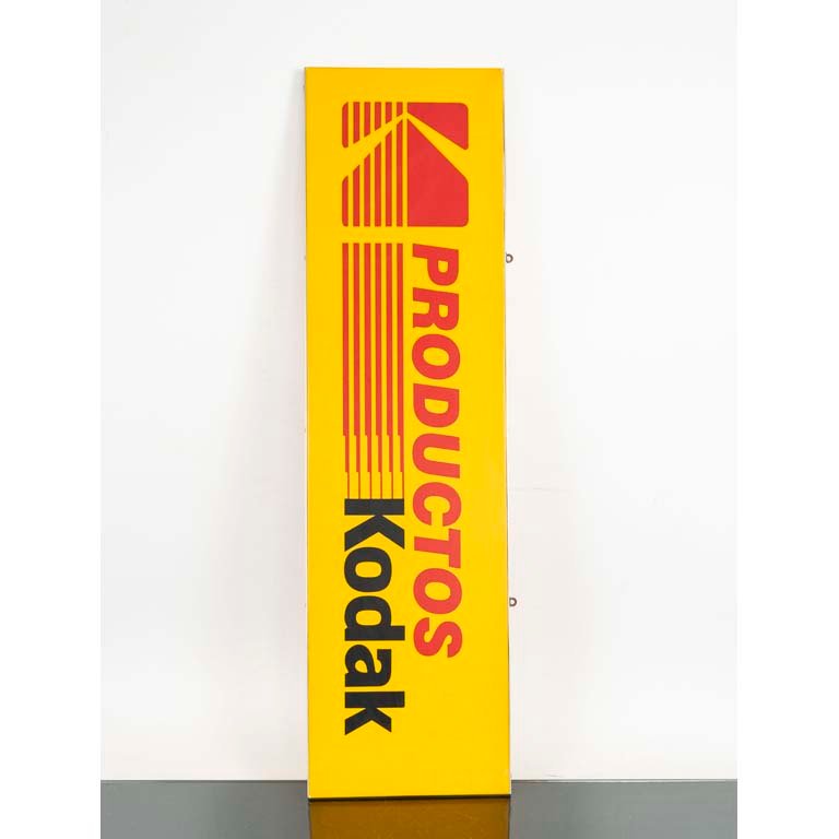 Lote siguiente: Cartel de publicidad Kodak en lona metálica