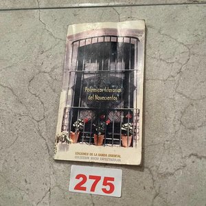 Lote siguiente: Polémicas Literarias del Novecientos: Recopilación de Debates Literarios (1901-1911)