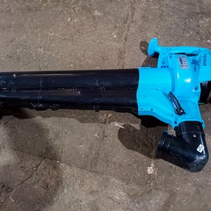 Lote anterior: Soplador de Hojas a Nafta Hyundai HYVB300B