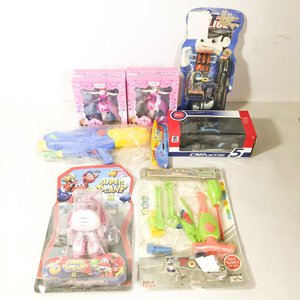 Lote de Juguetes: Muñecas, Auto RC, Pistola de Agua, Herramientas y Avión - imagen 1