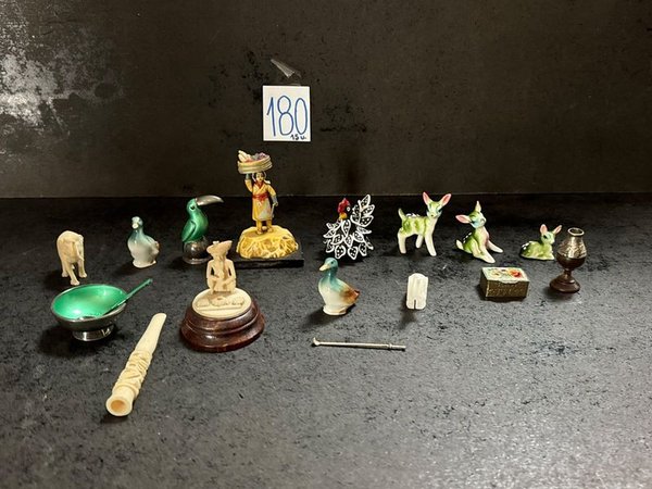 Lote de 15 Mini Adornos Antiguos: Porcelana, Yeso y Loza - imagen 1