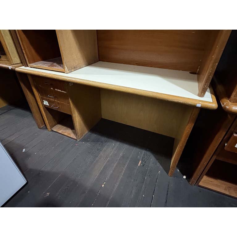 Item 2104683 - Image 0