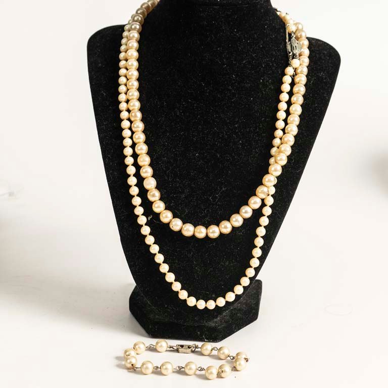 Item 2113496 - Image 0