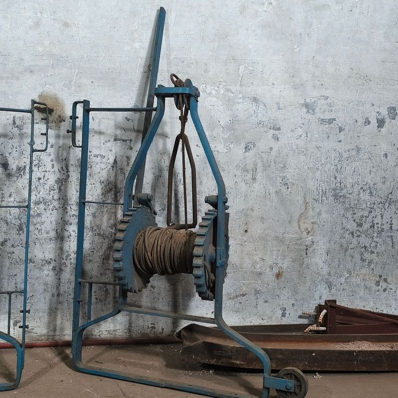 Andamios colgantes con malacate y lingas marca Sorrento - imagen 2