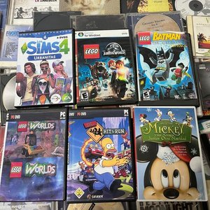 Lote de 50 CDs de Música Clásica y 11 Juegos de PlayStation - imagen 2