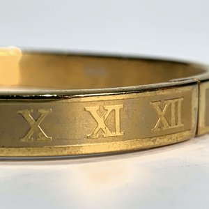 Lote anterior: Pulsera Dorada con Números Romanos y Cierre
