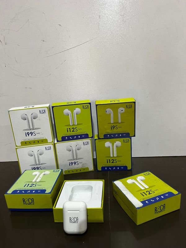Auriculares inalámbricos Roca Mobile i99S y i12S