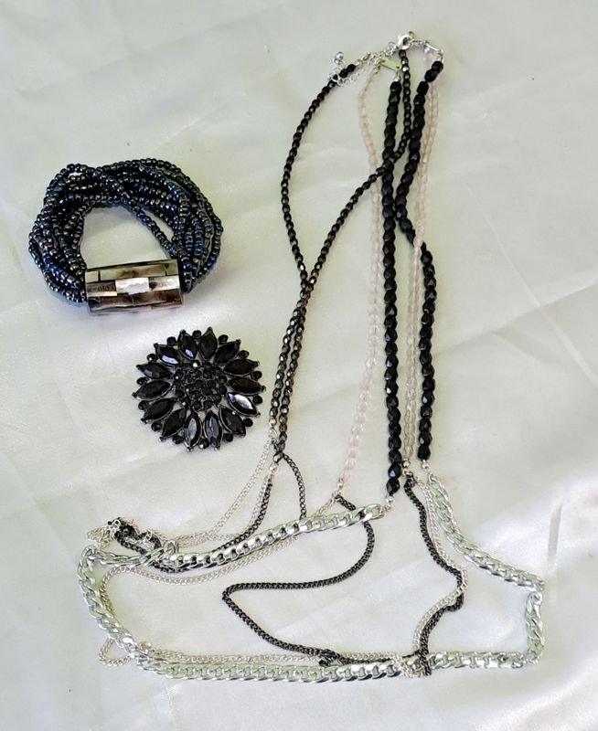 Item 879678 - Image 0