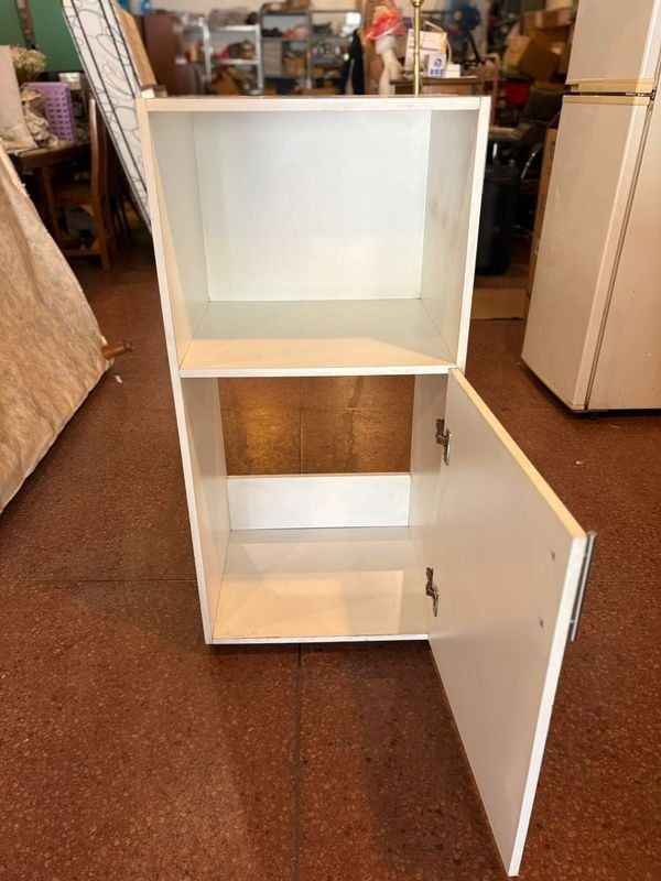 Mueble multiuso con rueditas en buen estado - imagen 3