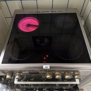 Cocina Eléctrica James con Vitrocerámica y Horno Convección - imagen 2