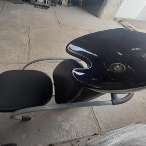 Lote siguiente: Sillón de Peluquería con Pileta Negra