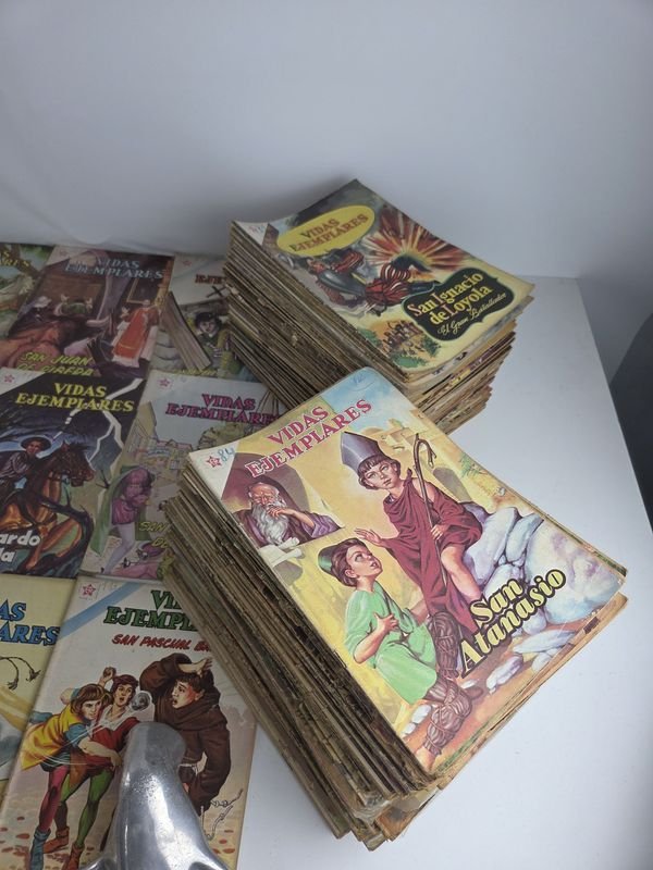 Colección de historietas Vidas Ejemplares - imagen 2