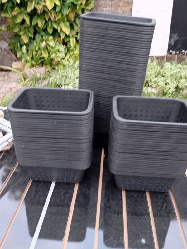 Canastos de bijoutería en plástico negro - imagen 2