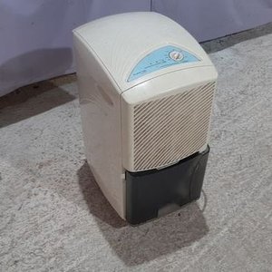 Lote anterior: Deshumidificador Punktal Blanco con Tanque Recolector
