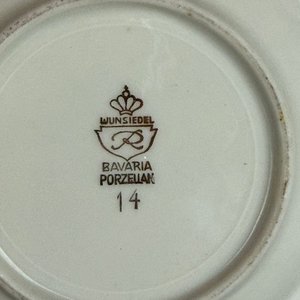 Plato de Porcelana Alemana Bavaria Wunsiedel con Bordes Dorados - imagen 2