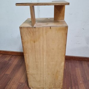 Mueble Auxiliar de Madera con Puerta y Estantes - imagen 5