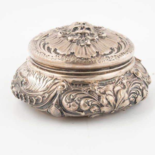 Polvera Circular Antigua de Plata 800 con Tapa Decorada - imagen 1