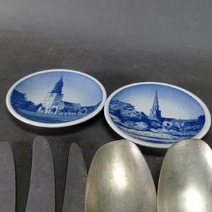 Lote de 11 cubiertos y 3 platitos decorativos - imagen 5