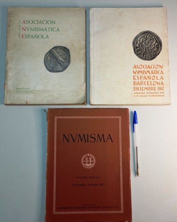 Lote de 3 publicaciones numismáticas: 2 catálogos de subastas y revista Numisma - imagen 1