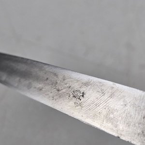 Cuchillo Criollo Pequeño con Vaina y Mango Tallado - imagen 3