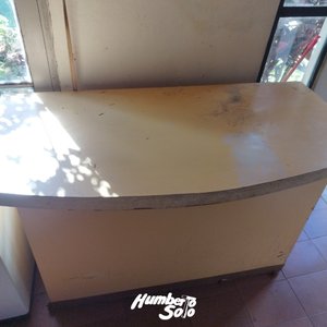 Mostrador Recto con Tapa Curva y Cajón - imagen 3