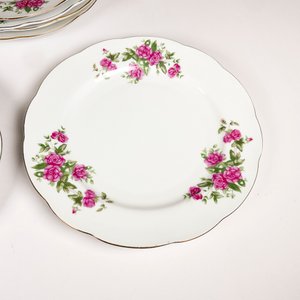 Seis Platos Llanos de Loza con Decoración Floral Rosa y Borde Dorado - imagen 5