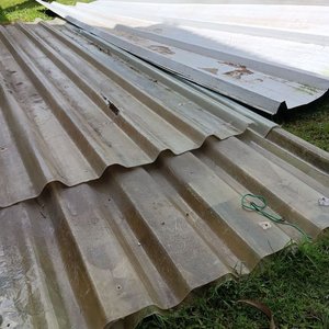 Lote siguiente: Lote de 6 Chapas Transparentes para Techo (3 metros)