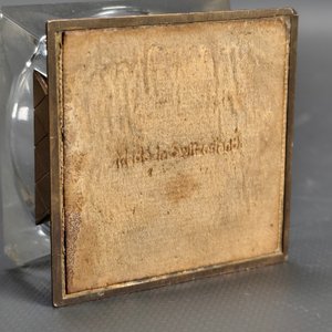 Juego Art Decó: 2 Ceniceros y 1 Depósito en Bronce y Cristal - imagen 9