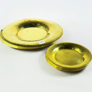Lote anterior: Conjunto de 11 Platos Bronceados con Diseño Martillado