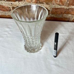 Lote anterior: Florero de Vidrio R. Pri Río Prensado con Base Maciza