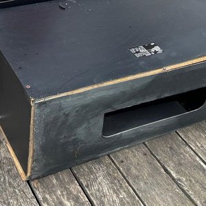 Lote de Rack bajo con puerta de vidrio y un estante - imagen 3