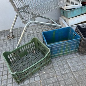 Carro de Supermercado con 9 Cajones Plásticos de Colores Variados - imagen 2