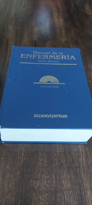 Libro de Enfermería en Buena Condición - imagen 2