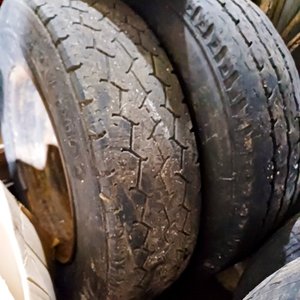 4 Llantas R15 con Cubiertas Bridgestone y Renoma - imagen 3