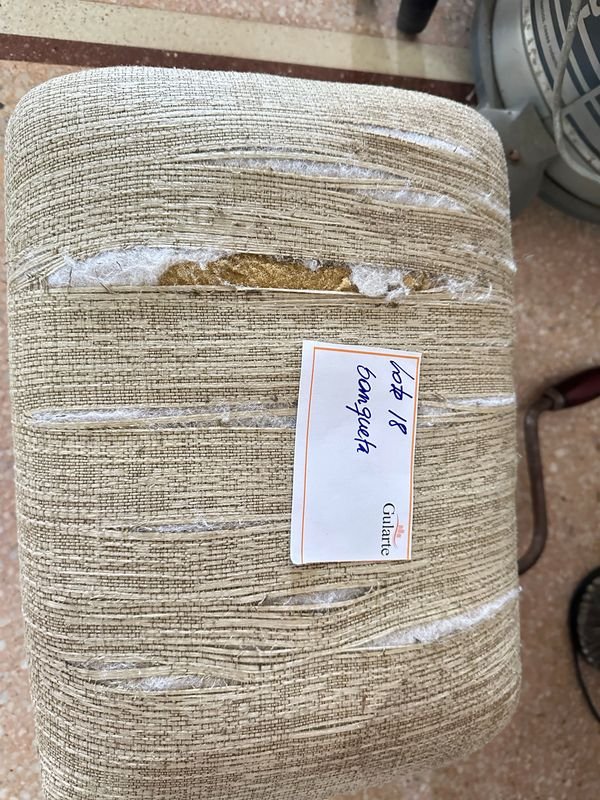 Banqueta baja para decorar el hogar - imagen 5