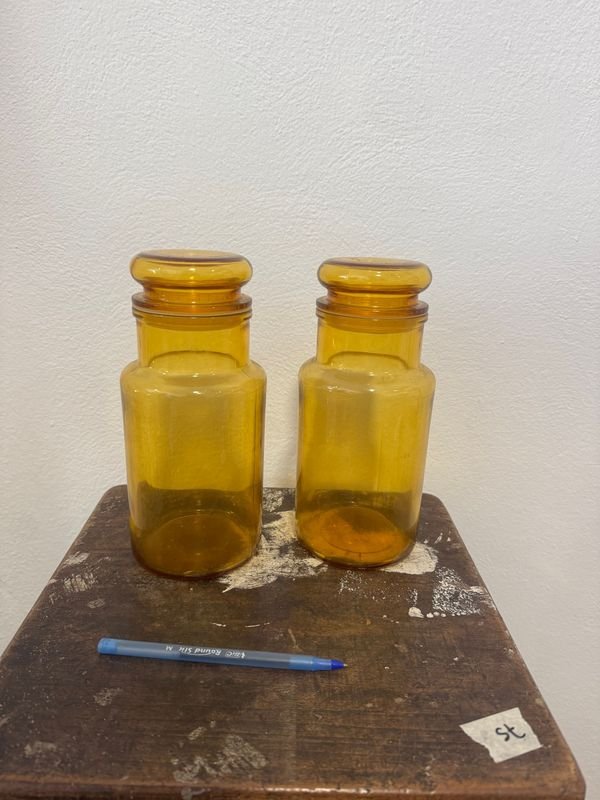 Par de Frascos de Vidrio Ambar con Tapa