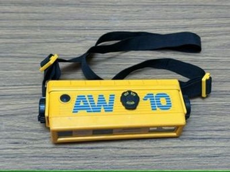 Camara sumergible vintage de rollo casete - imagen 3