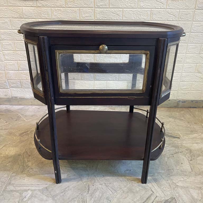 Mesa bar en cedro con puertas rebatibles - Medidas: 70x46x72cm