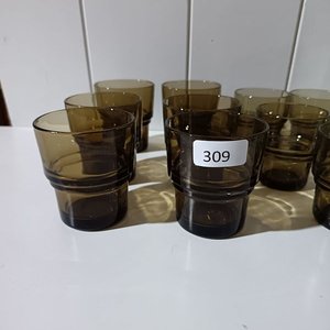 Lote de 14 Vasos Martini y Marrones - imagen 5