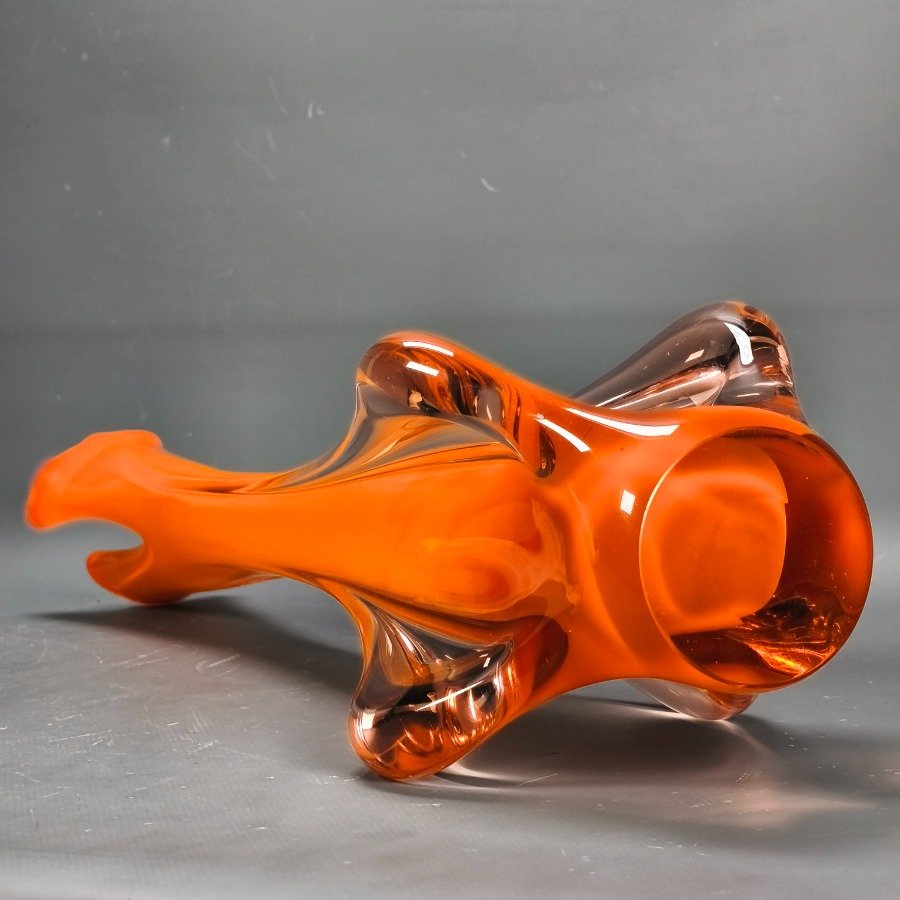 Vaso de cristal de Murano en tonos anaranjados con interior blanco - imagen 11