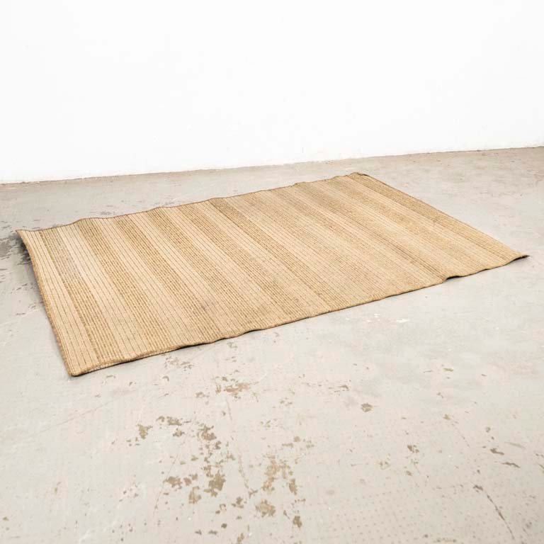 Lote anterior: Alfombra acrílica en tonos marrones para decorar