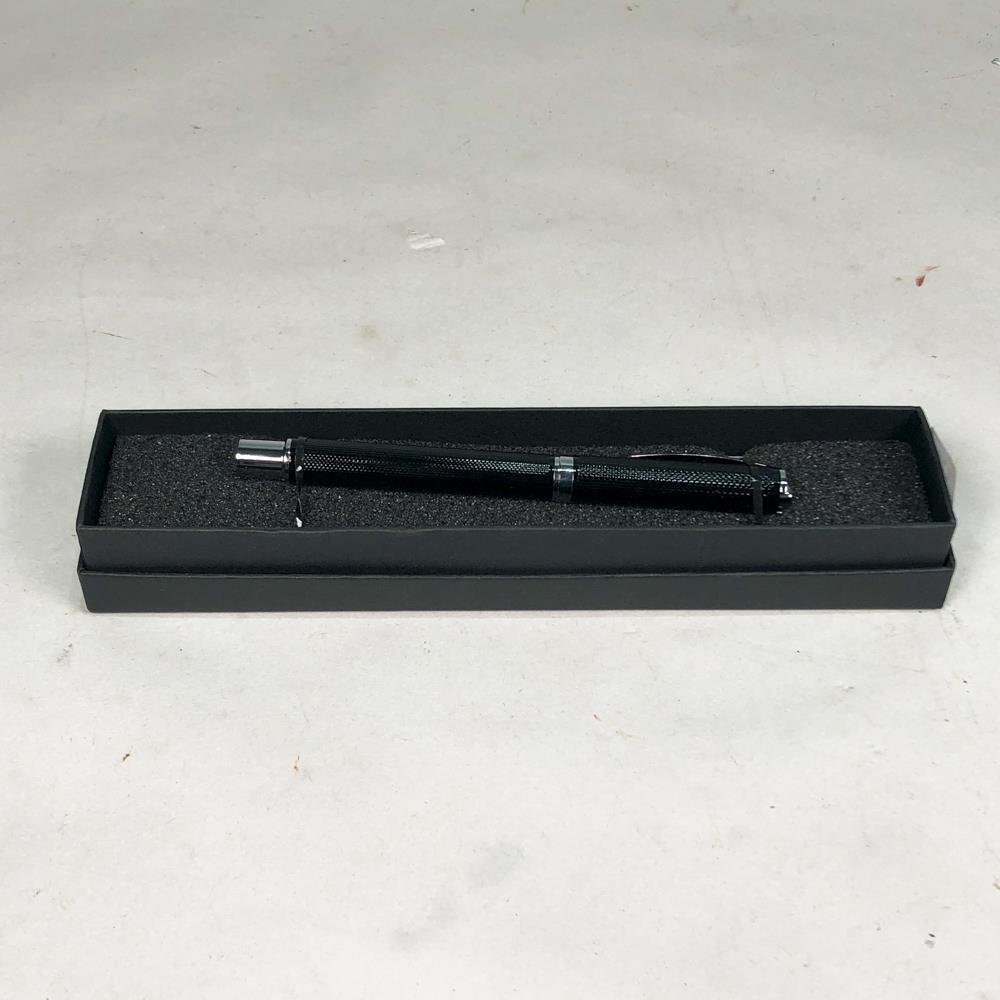 Lapicera Elegante de Metal Negra con Estuche