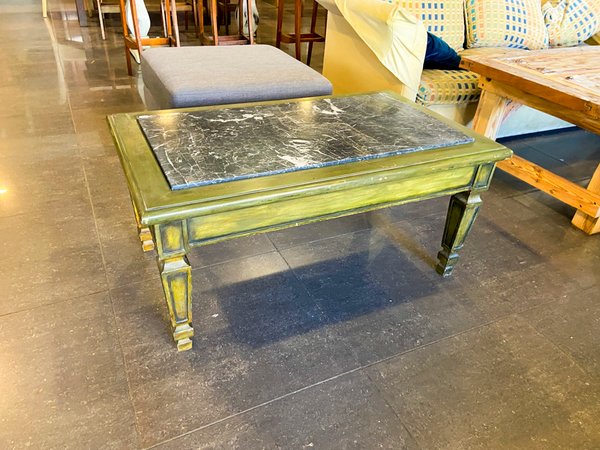 Mesa Ratona Estilo Clásico con Tapa de Mármol Verde y Patas Decoradas - imagen 1