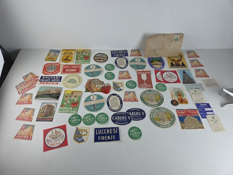 Lote anterior: Gran lote de propagandas de hoteles y postales