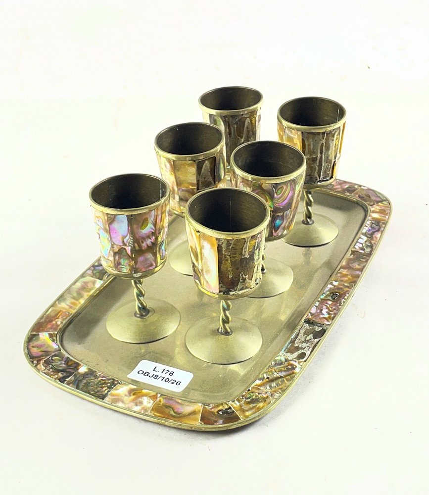 Set de 6 Copas y Bandeja Decorativa con Nácar