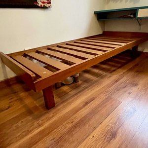 Cama de 1 Plaza en Madera Maciza - Impecable Estado - imagen 2
