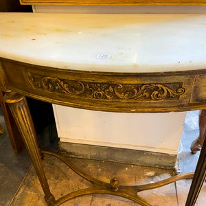Mesa de Consola y Sillón Estilo Luis XV Dorado - imagen 1
