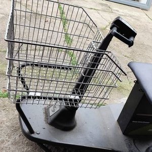 Carrito Eléctrico de Movilidad con Canasto - imagen 3