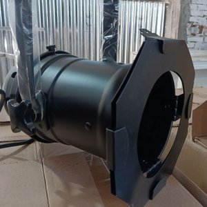Foco Teatral Negro Nuevo en Caja con Soporte y Cable - imagen 1